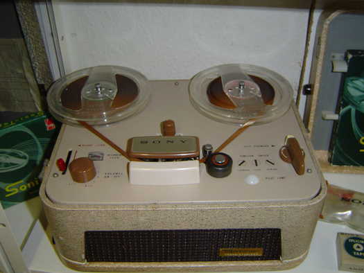Sony TC-101