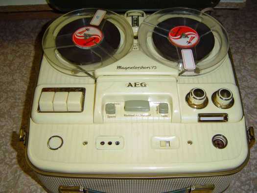 AEG  Magnetophon 75