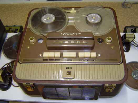 GRUNDIG--TK-819---PL-GR.jpg