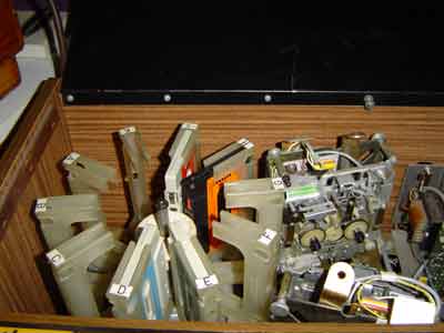 Cassette Wisselaar Wurlitzer  Type C 115 L  (Detail foto binnenkant)