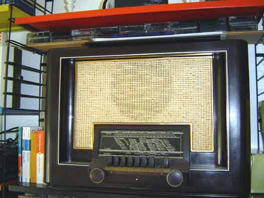 Philips Radio  Type 680 A